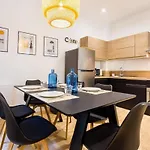 Charming Apartment In The Heart Of Paris