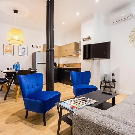 Appartamento Charming In The Heart Of Parigi